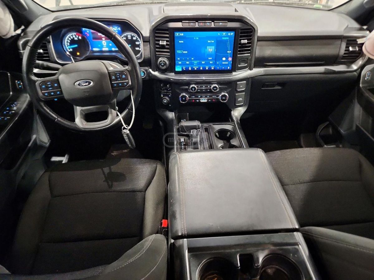 Ford F150 - фото 8