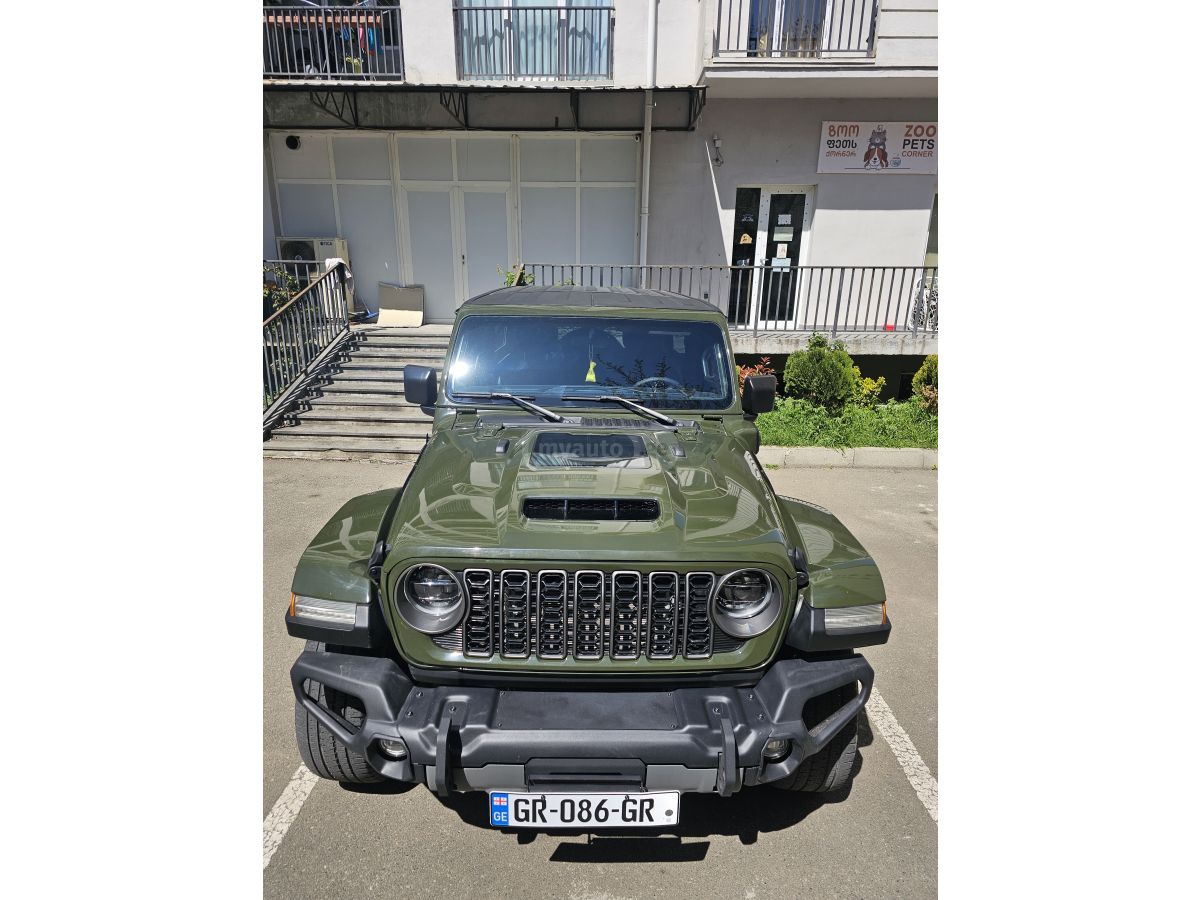 Jeep Wrangler - фото 1