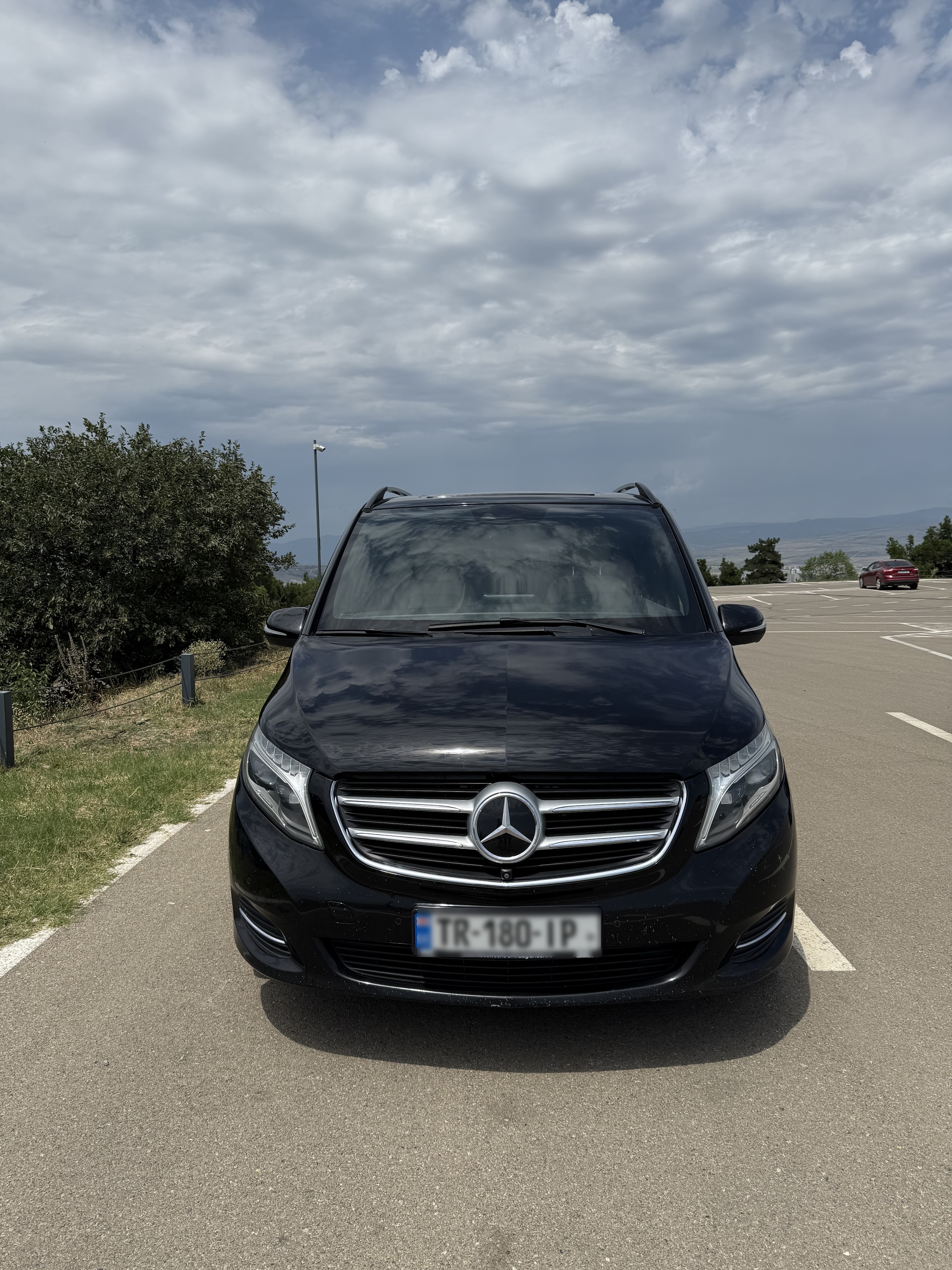 Mercedes-Benz V 220 - фото 7