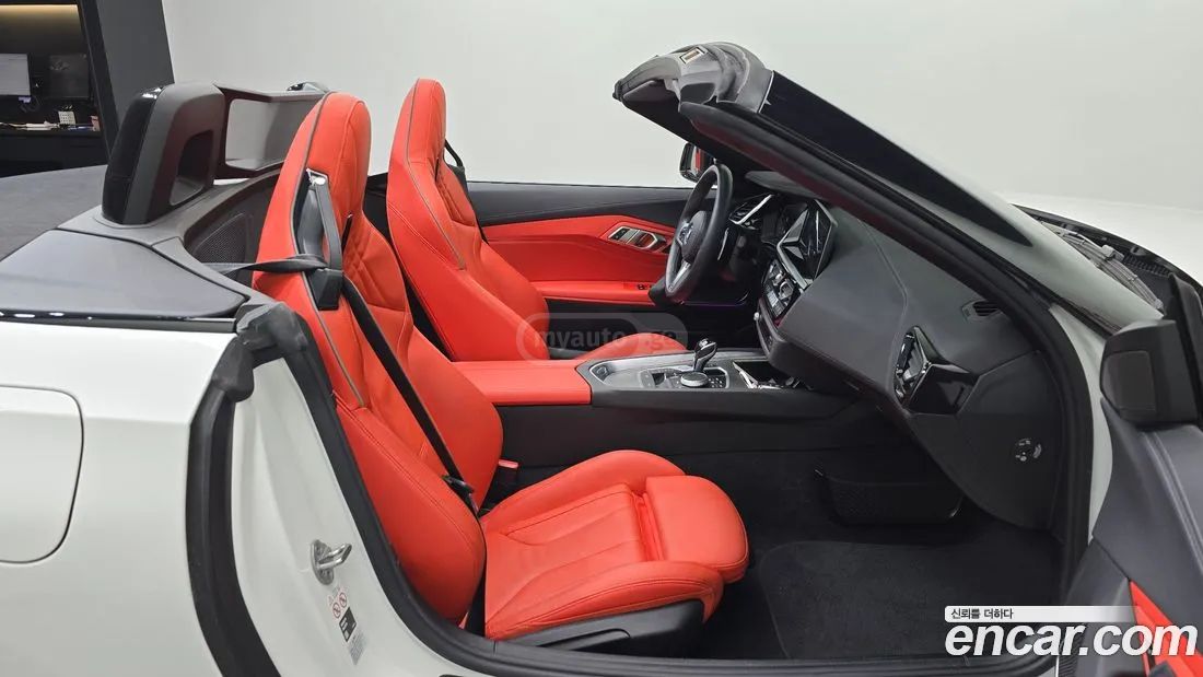 BMW Z4 2024 — миниатюра 11