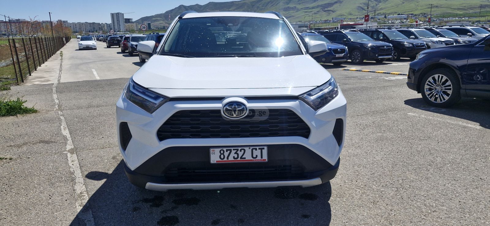 Toyota RAV 4 - фото 8