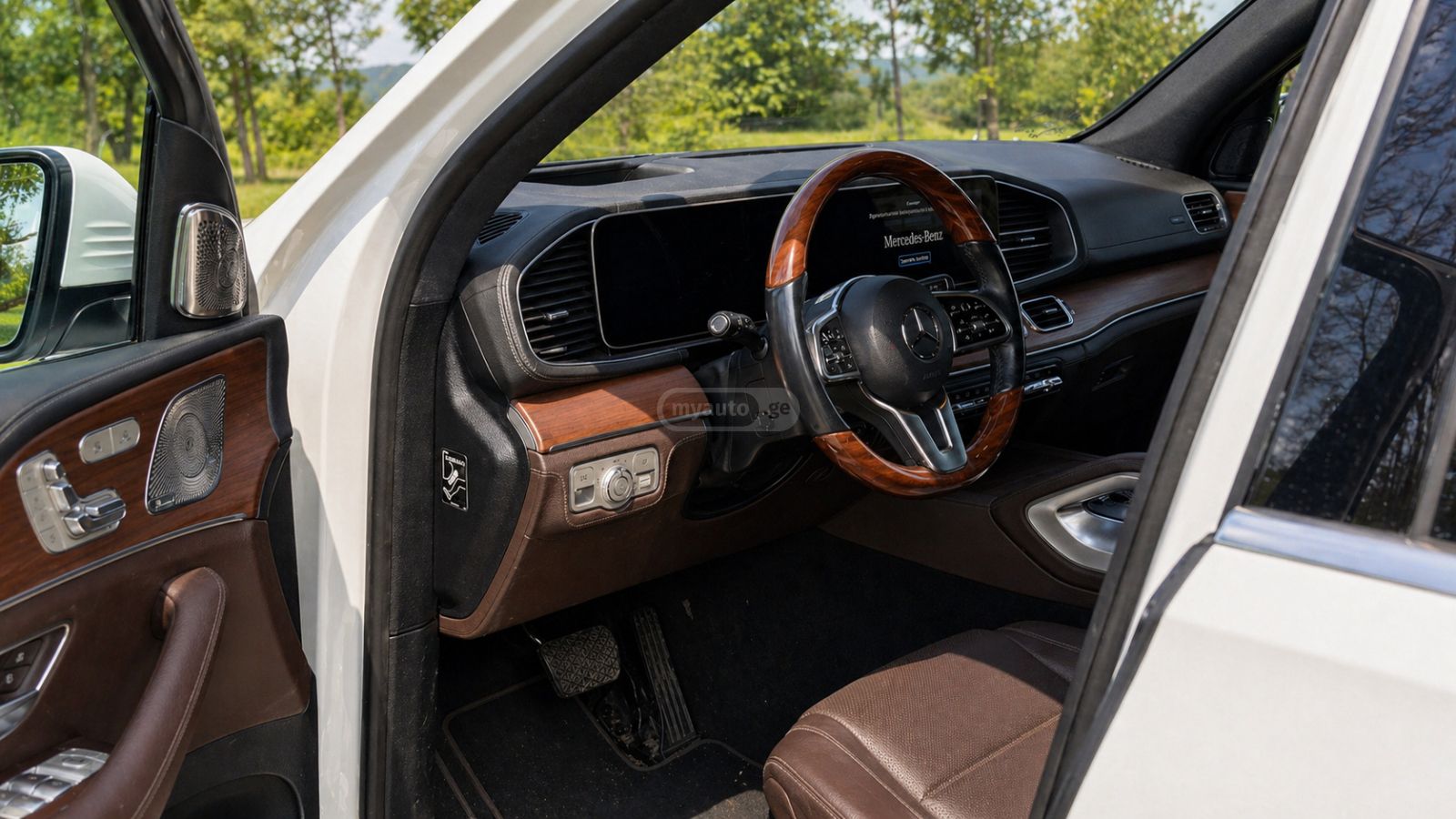 Mercedes-Benz GLE 350 - фото 8