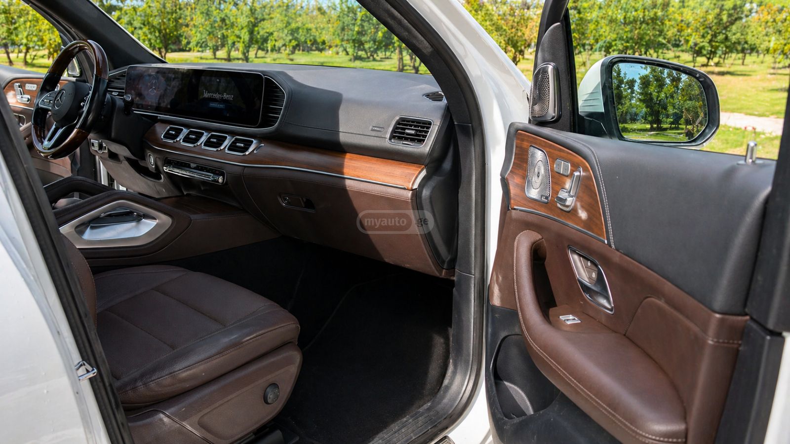 Mercedes-Benz GLE 350 - фото 9