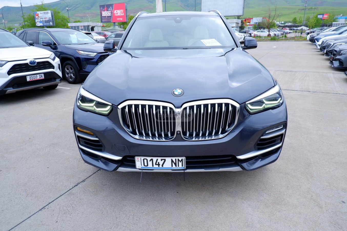 BMW X5 - фото 2