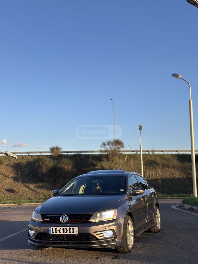 Volkswagen Jetta - фото 5