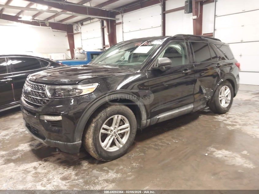 Ford Explorer - фото 2