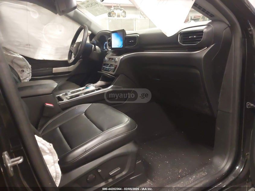 Ford Explorer - фото 5