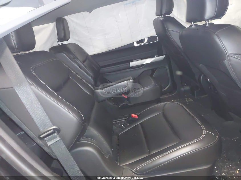 Ford Explorer - фото 8