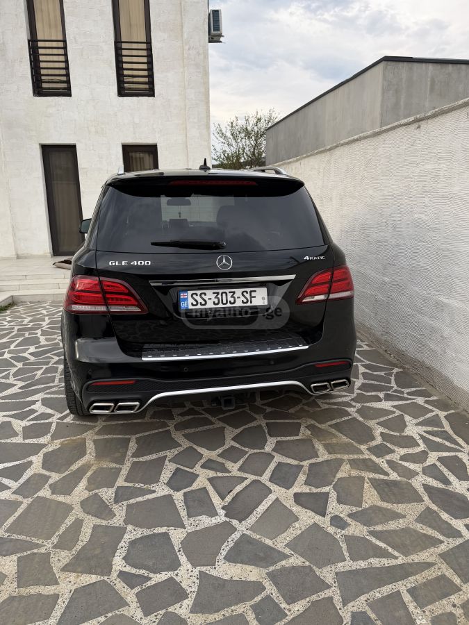 Mercedes-Benz GLE 400 - фото 5