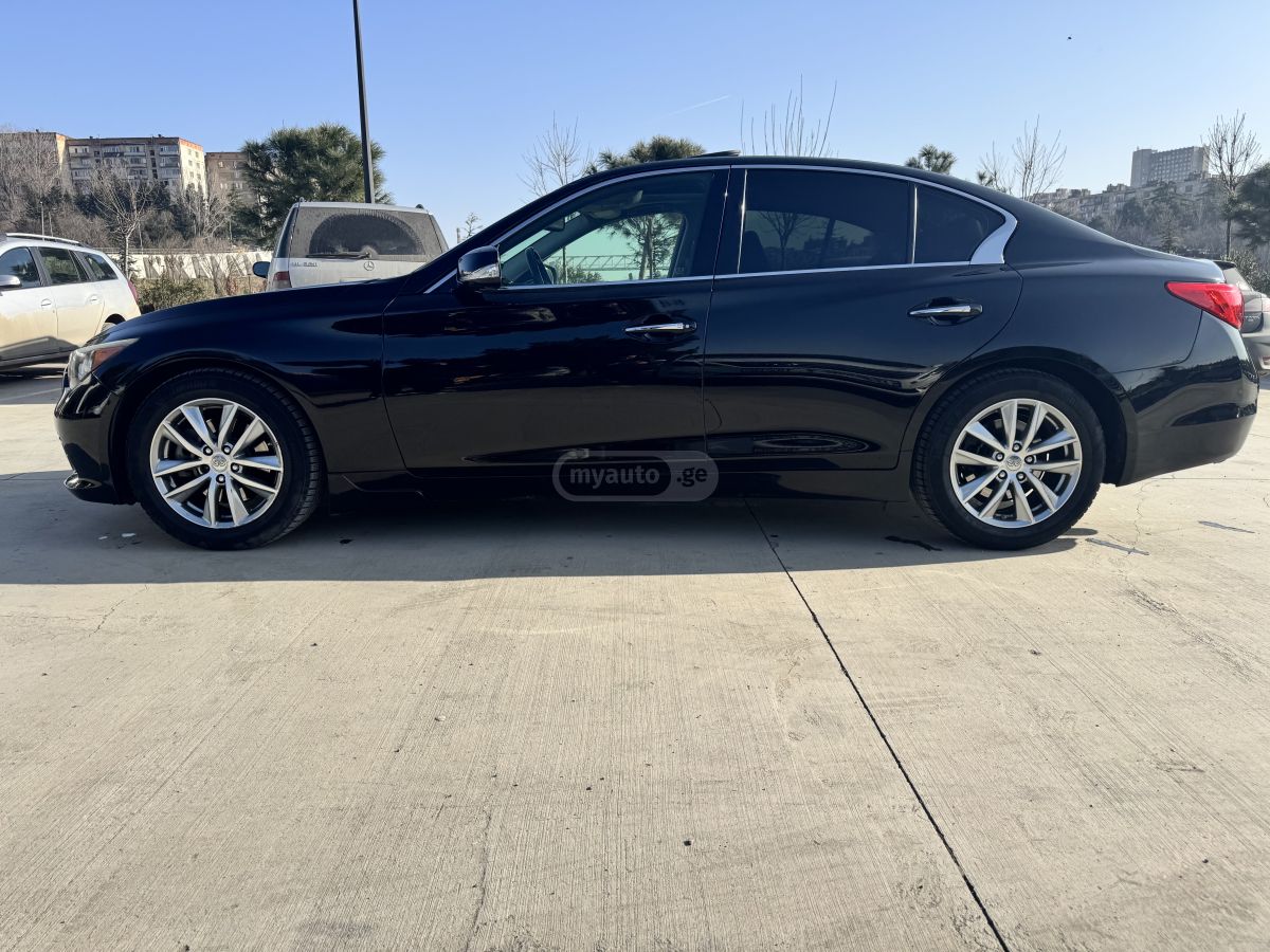Infiniti Q 50 - фото 3