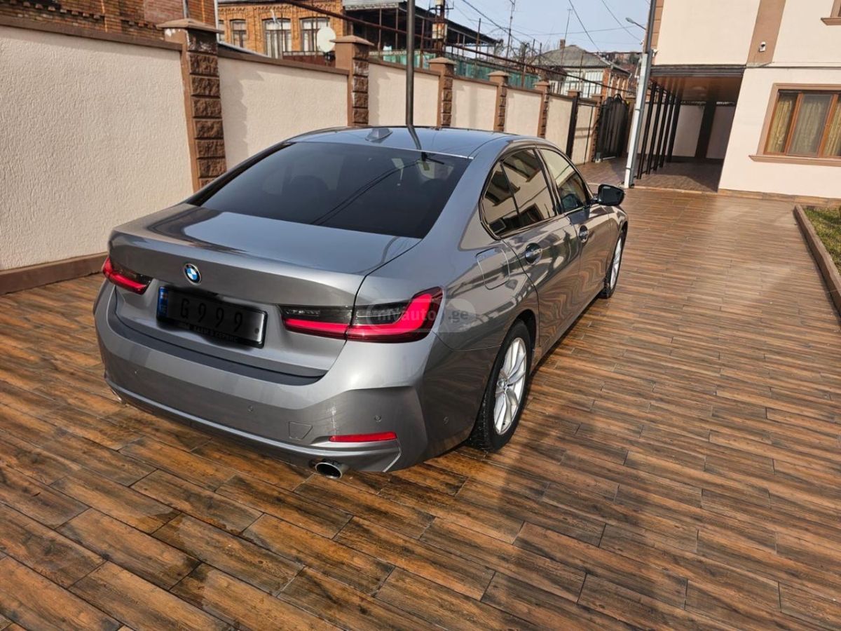 BMW 318 - фото 4