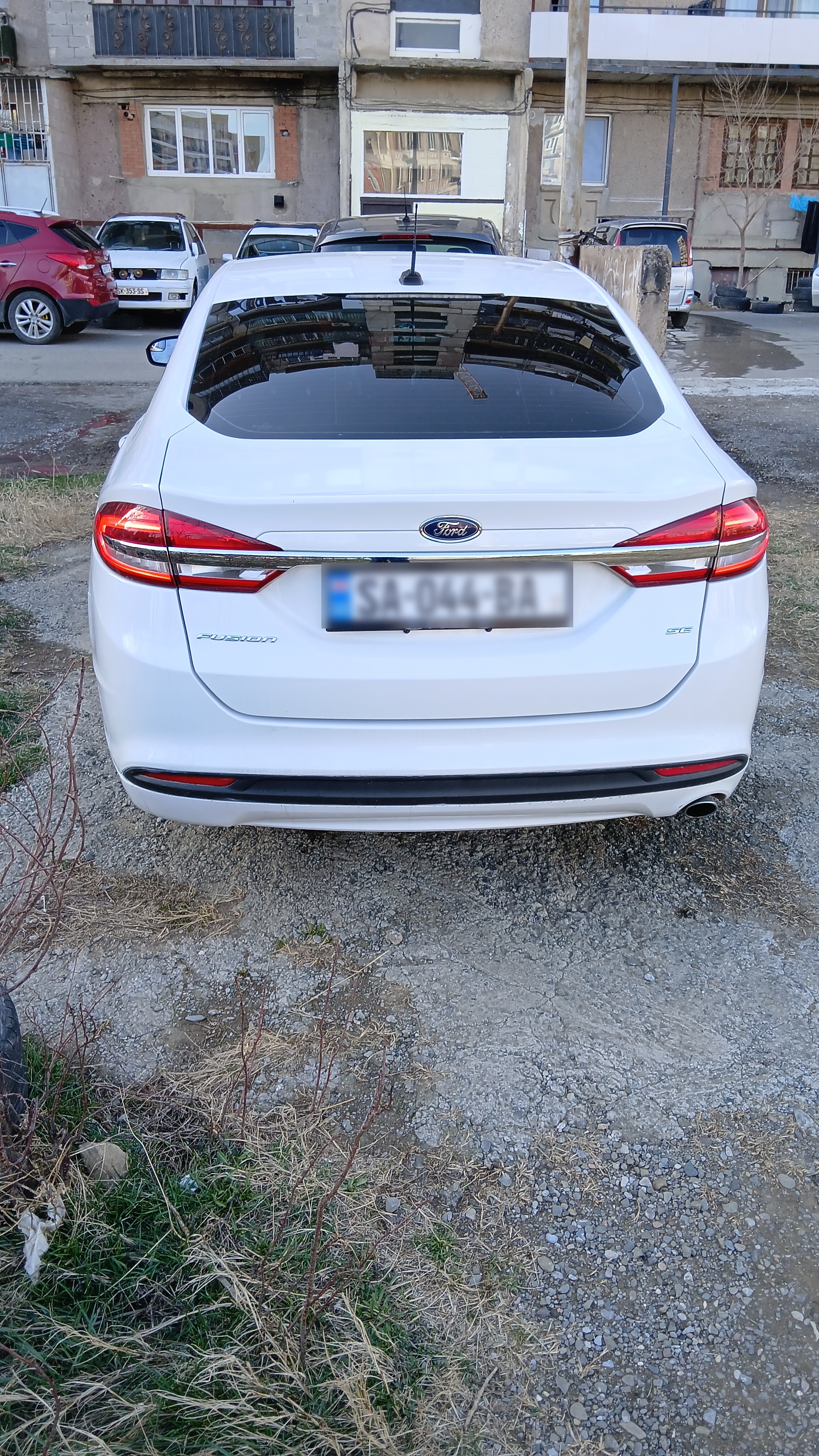 Ford Fusion - фото 3