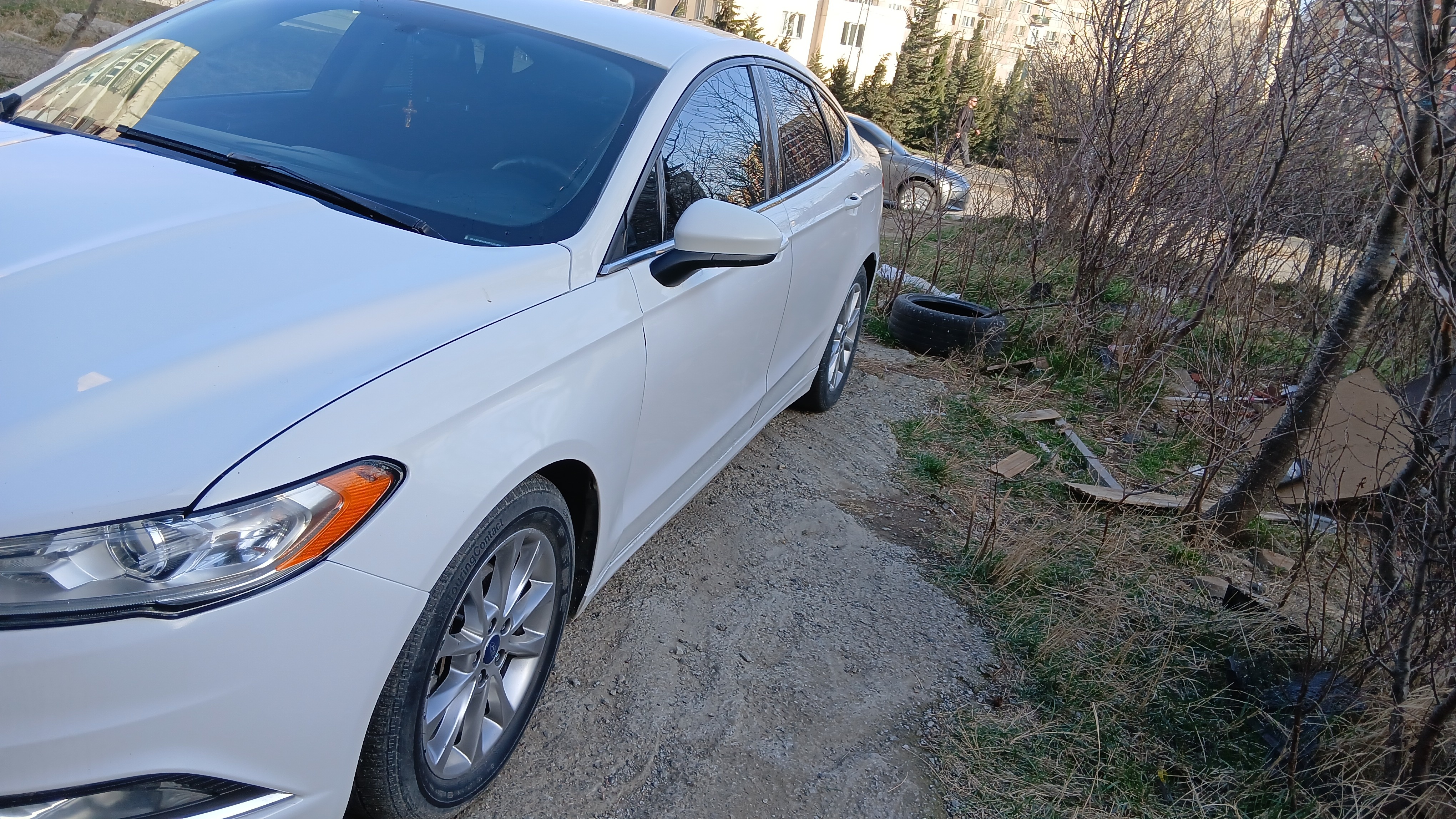 Ford Fusion - фото 4