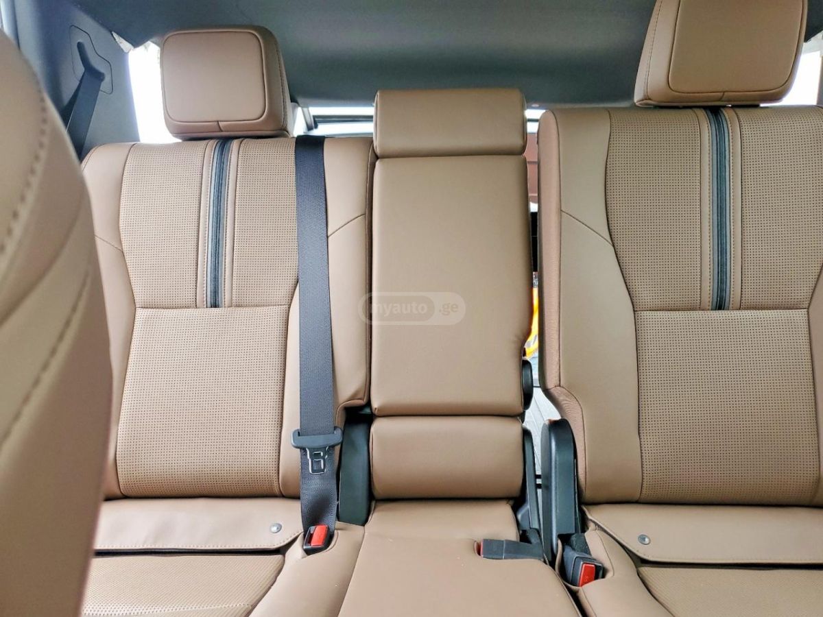 Toyota 4 Runner - фото 10