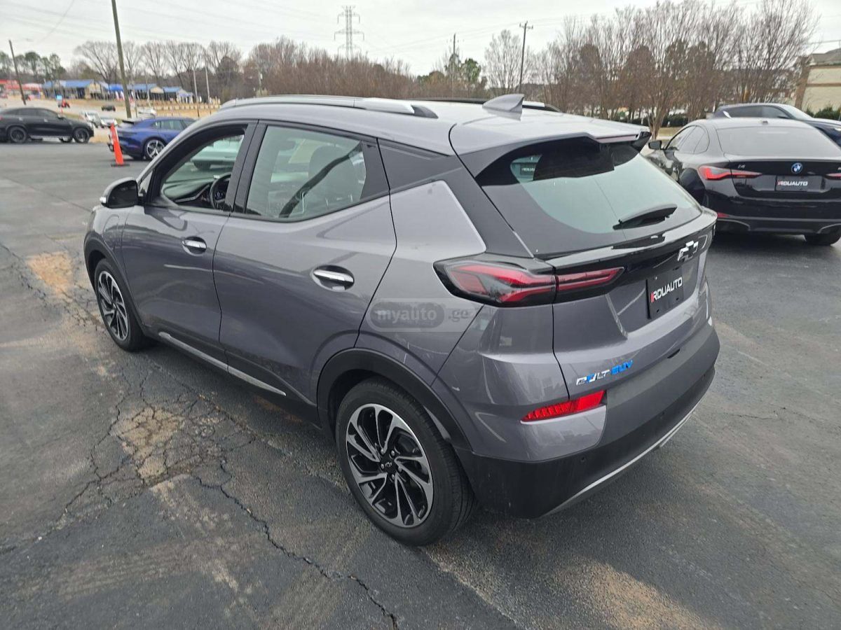 Chevrolet Bolt EUV - фото 3