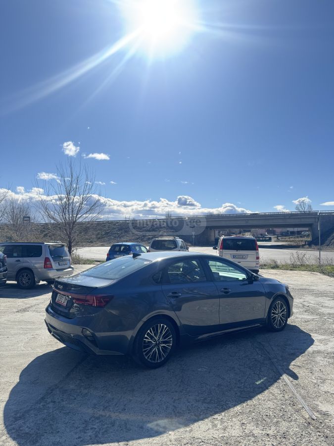 Kia Forte - фото 4