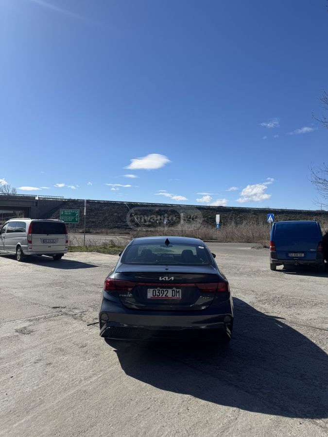 Kia Forte - фото 5