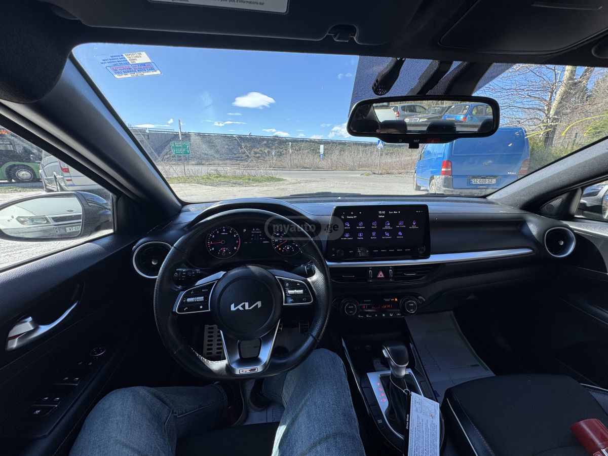 Kia Forte - фото 9