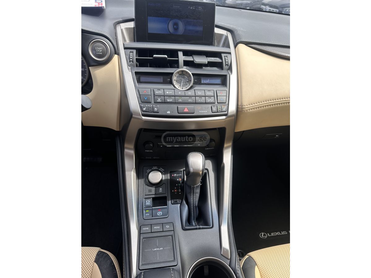 Lexus NX 200 - фото 9