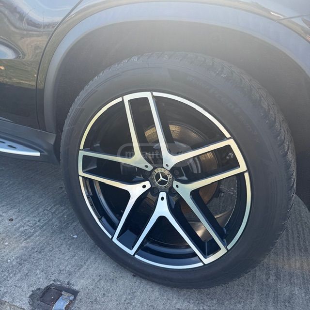 Mercedes-Benz GLE 350 - фото 11