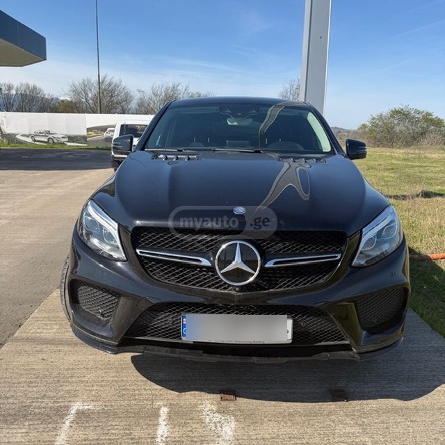 Mercedes-Benz GLE 350 - фото 6