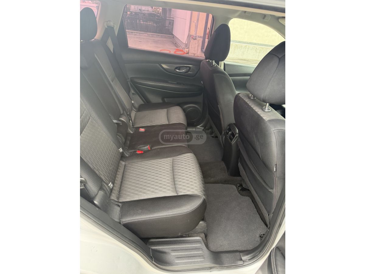 Nissan Rogue - фото 11