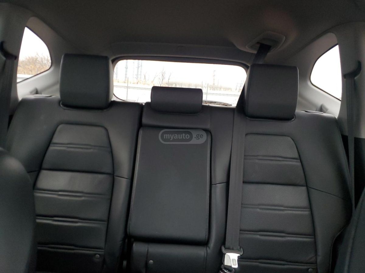 Honda CR-V - фото 10