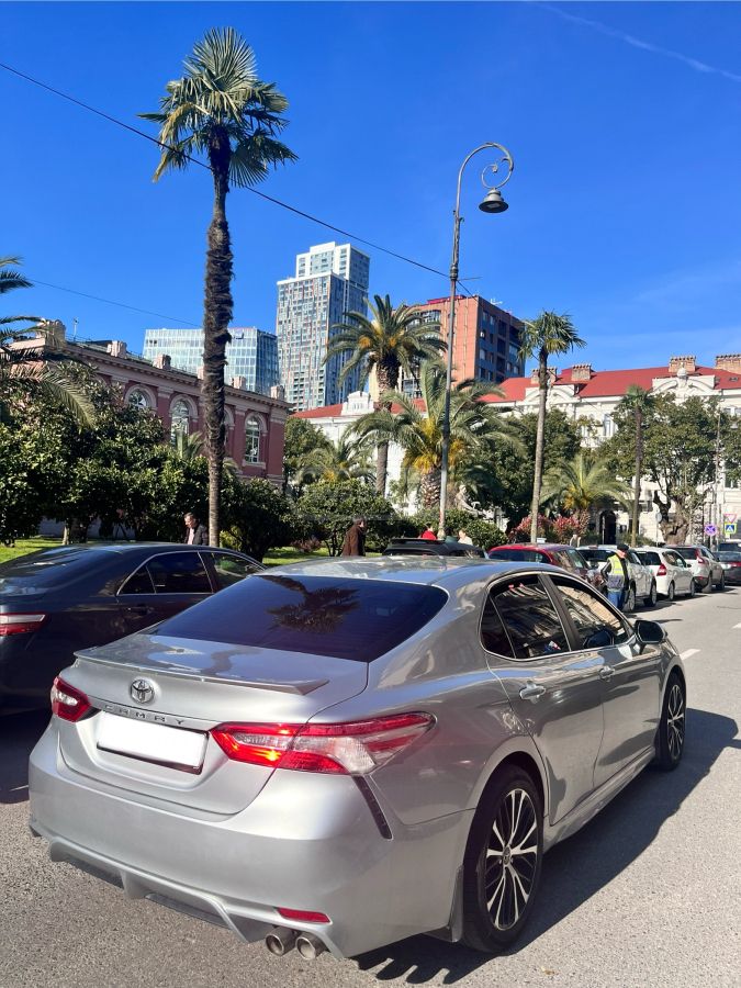 Toyota Camry - фото 6