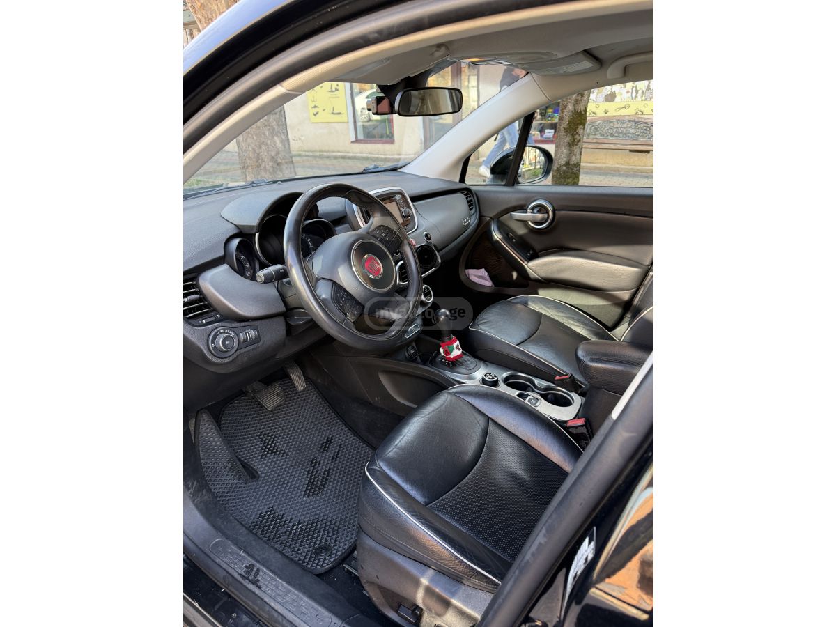 Fiat 500X - фото 8