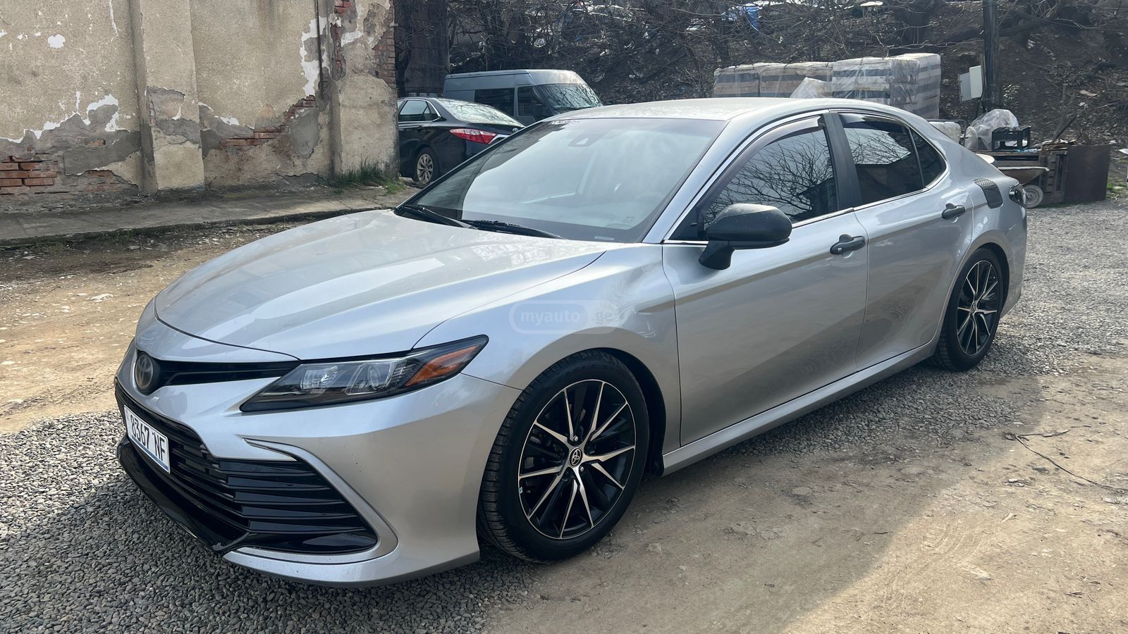 Toyota Camry - фото 6