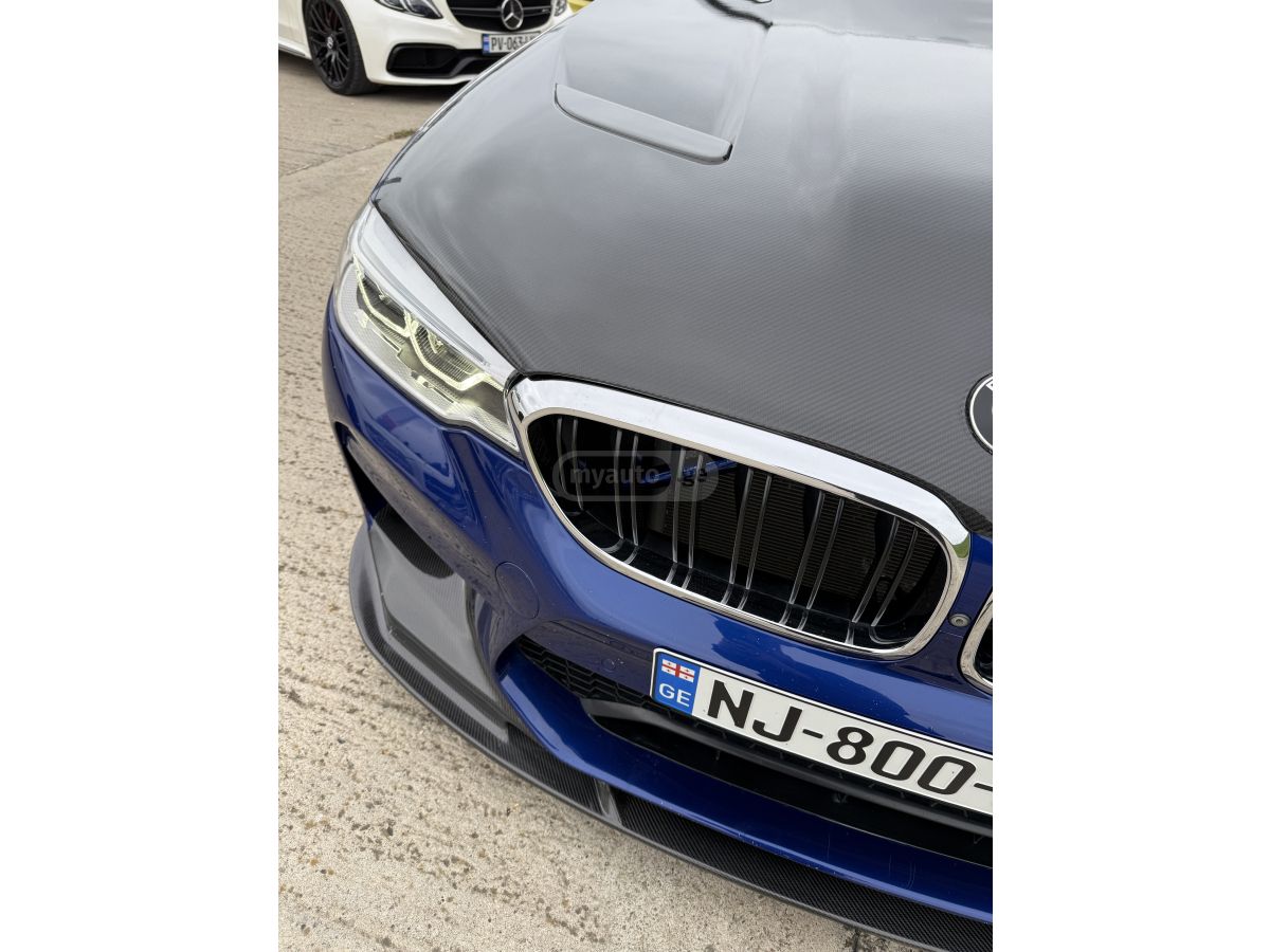 BMW M5 - фото 8