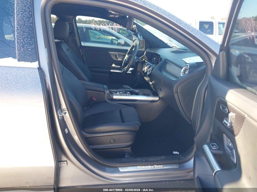 Mercedes-Benz GLA 250 - фото 4