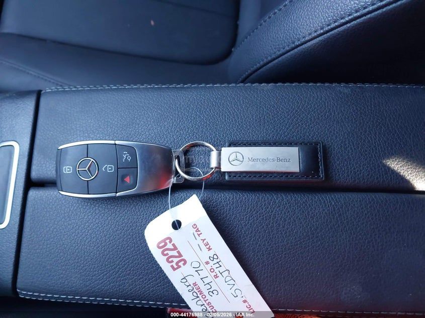 Mercedes-Benz GLA 250 - фото 9