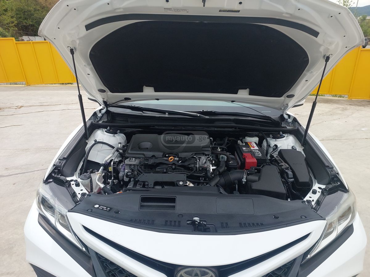Toyota Camry - фото 11