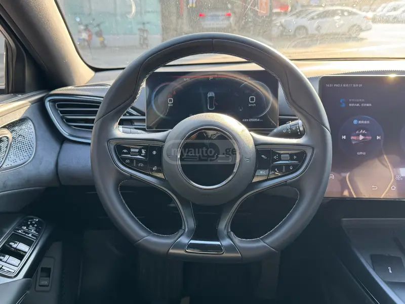 BYD Seal 2023 — миниатюра 9