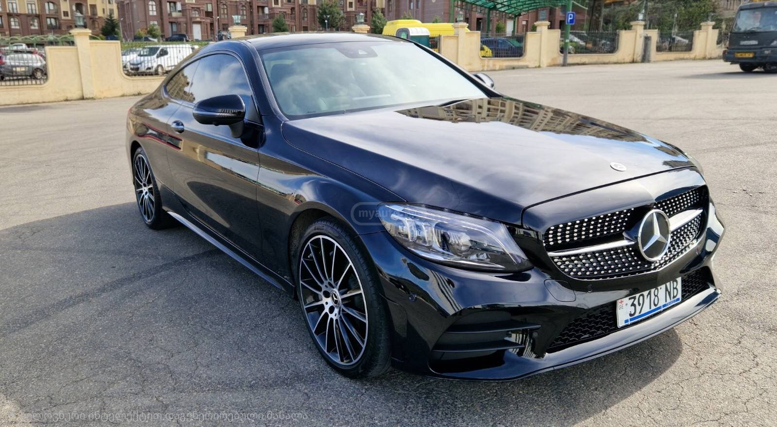 Mercedes-Benz C 300 - фото 1