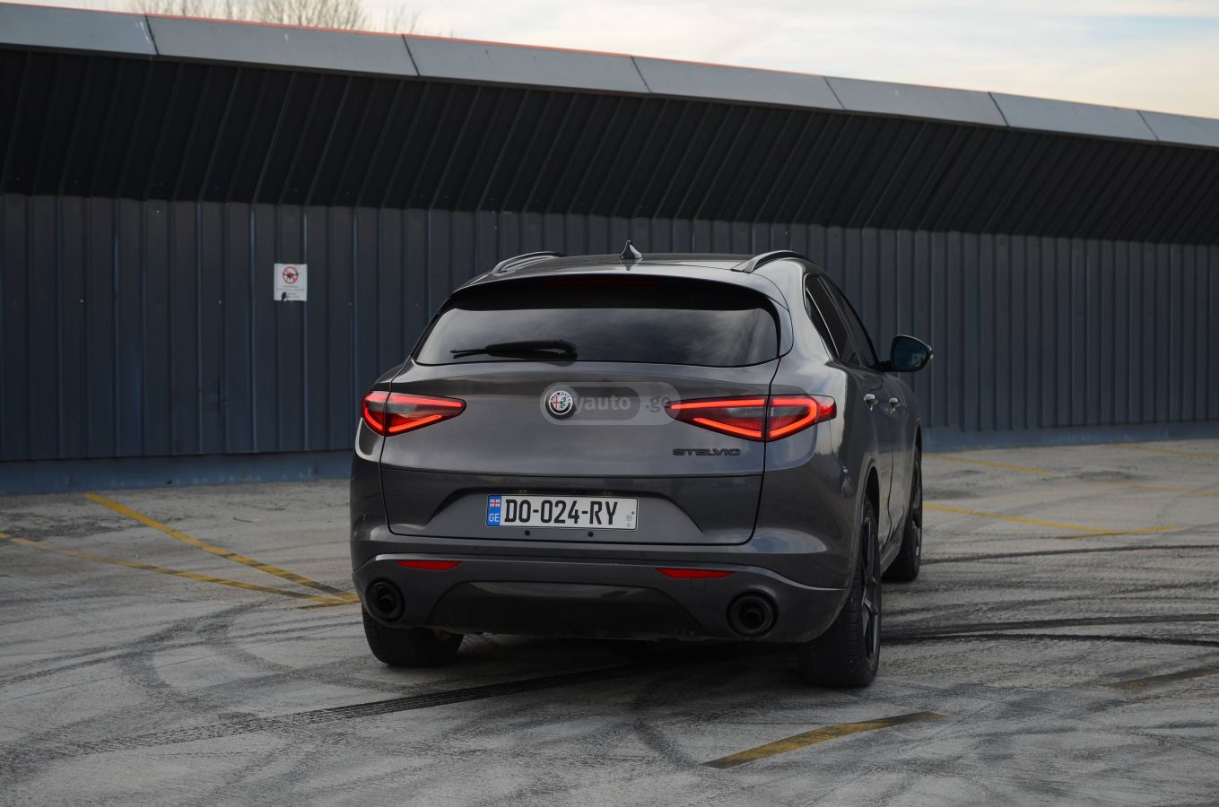 Alfa Romeo Stelvio - фото 5