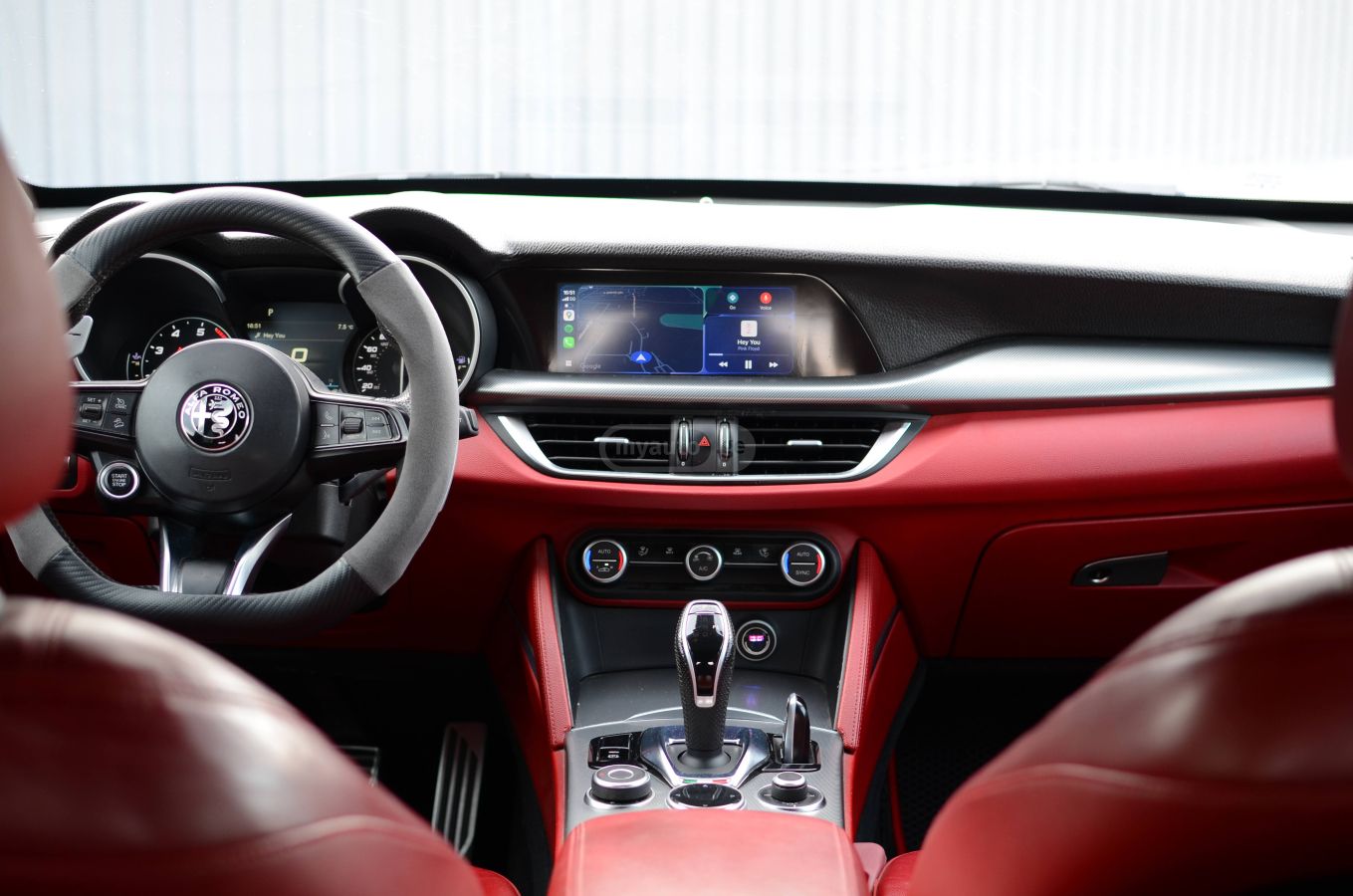Alfa Romeo Stelvio - фото 8