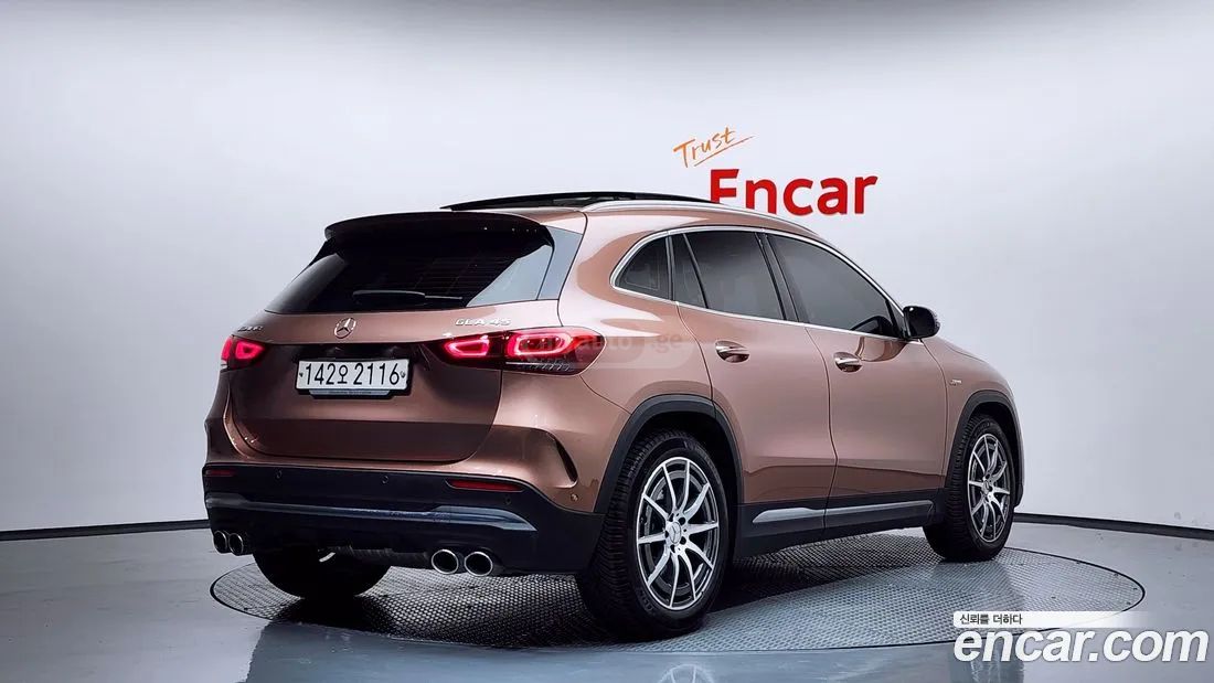 Mercedes-Benz GLA 45 AMG - фото 2