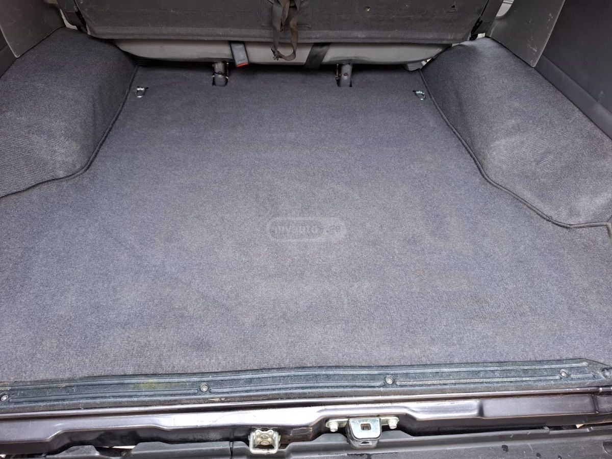 Toyota Land Cruiser - фото 10