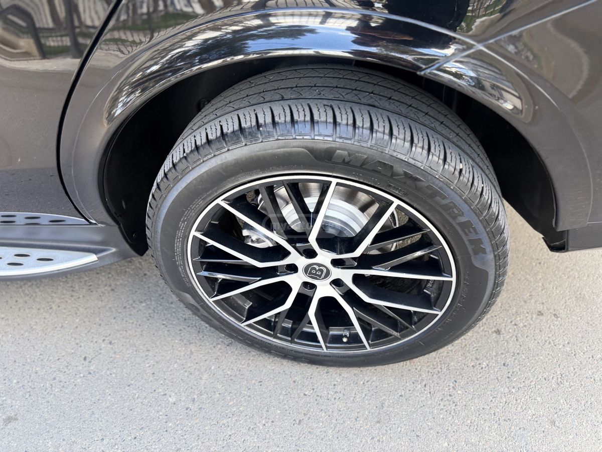 Mercedes-Benz GLE 350 - фото 14