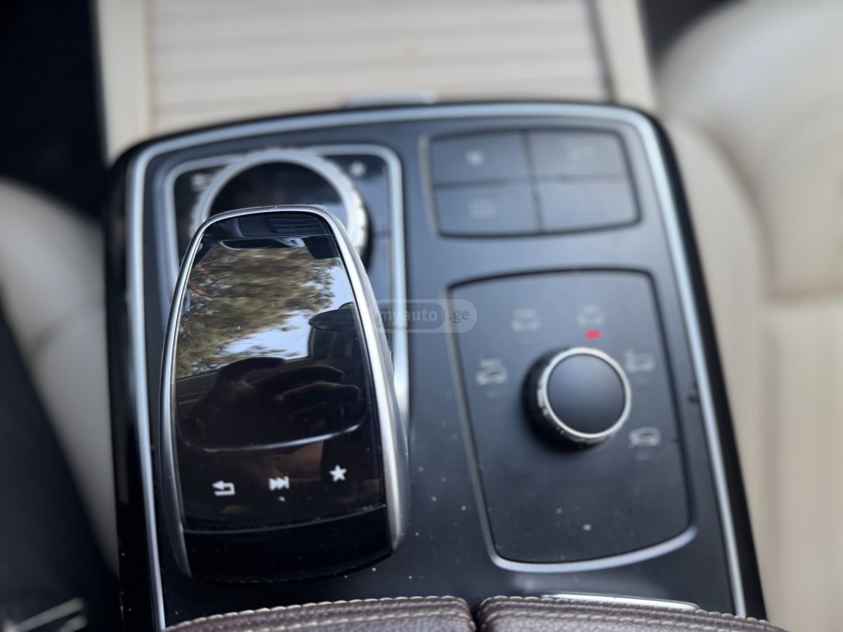 Mercedes-Benz GLE 350 - фото 8