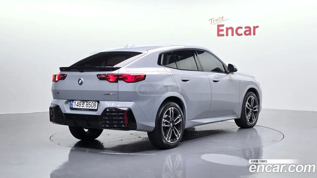 BMW X2 2025 — миниатюра 2