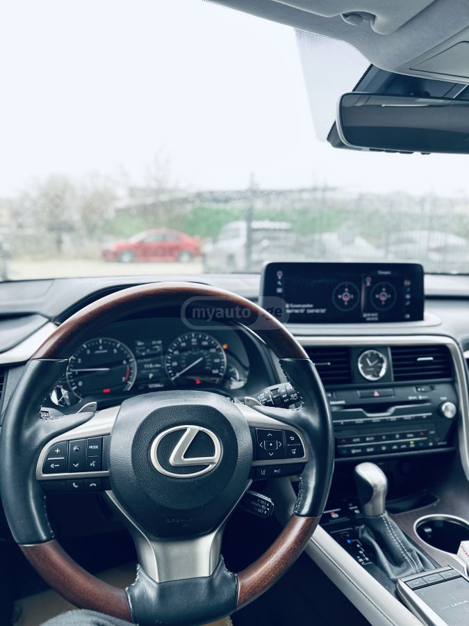 Lexus RX 350 - фото 12
