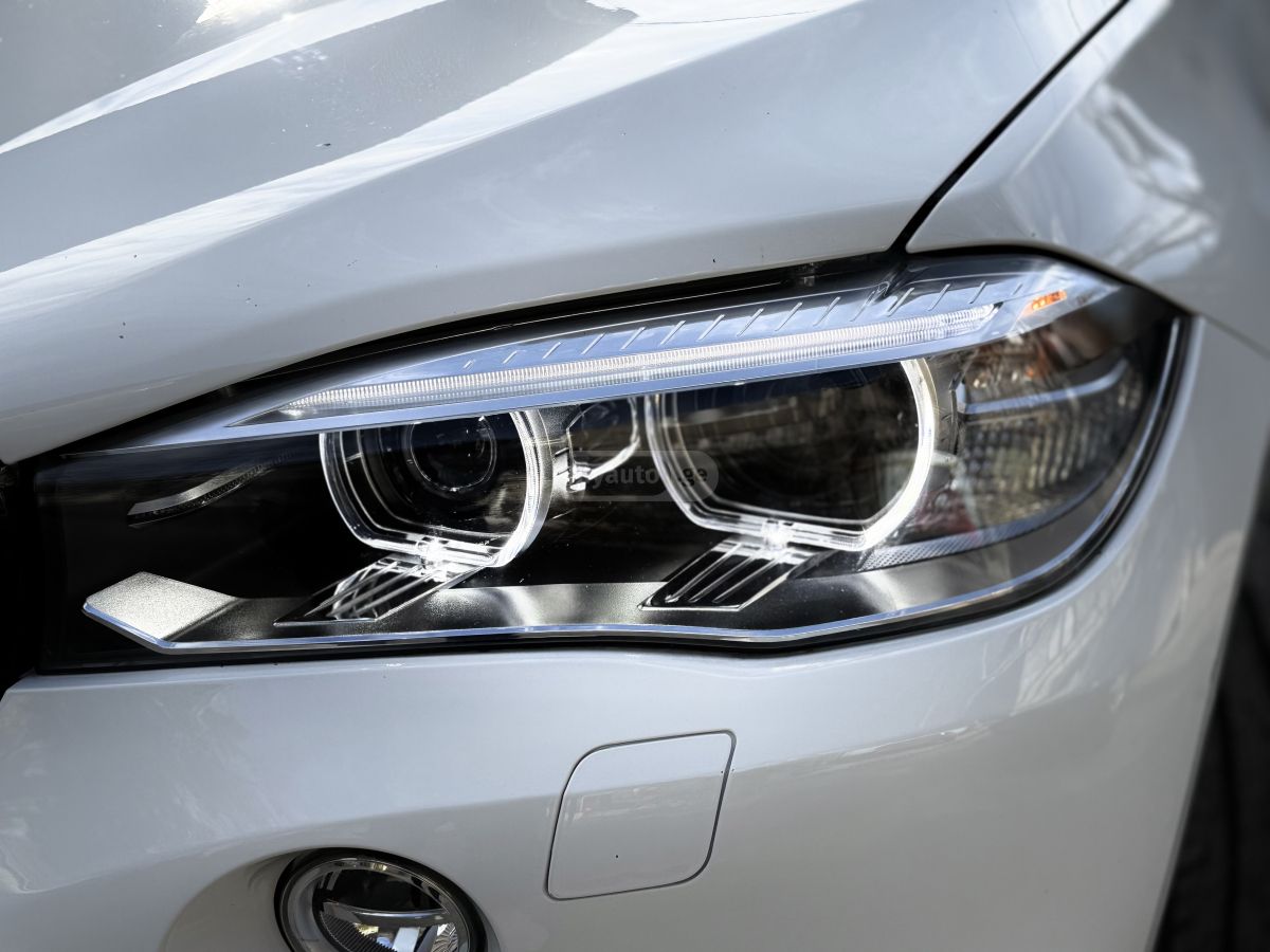 BMW X6 - фото 6
