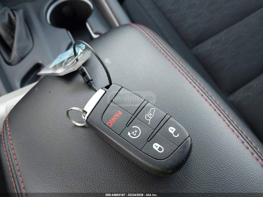 Dodge Durango 2026 — миниатюра 10