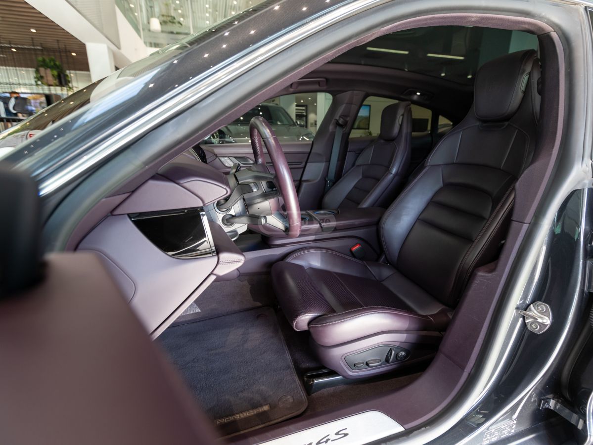 Porsche Taycan 4 S 2023 — миниатюра 10