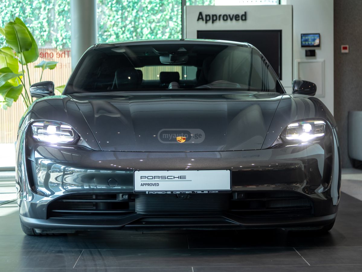 Porsche Taycan 4 S 2023 — миниатюра 7