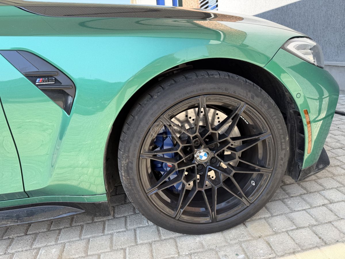 BMW M3 - фото 8