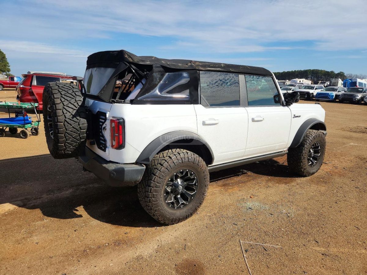 Ford Bronco - фото 3